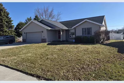 1828 N Claremont Drive, Janesville, WI 53545 - Photo 1