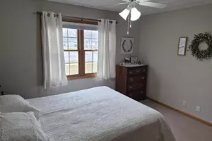 1828 N Claremont Dr, Janesville, WI 53545 - Photo 21