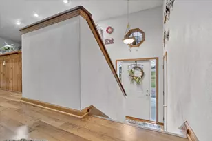 3636 W Rockport Rd, Janesville, WI 53548 - Photo 7