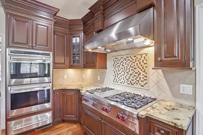 9706 Sandhill Road, Middleton, WI 53562 - Photo 13