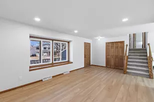 6408 Fox Run, Mcfarland, WI 53558 - Photo 13