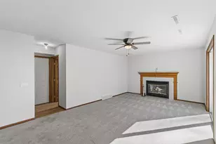 6408 Fox Run, Mcfarland, WI 53558 - Photo 25