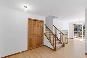 6408 Fox Run, Mcfarland, WI 53558 - Photo 9