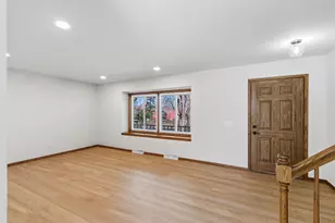 6408 Fox Run, Mcfarland, WI 53558 - Photo 15