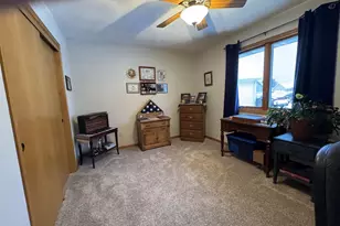 2070 Cobblestone Ct, Beloit, WI 53511 - Photo 23