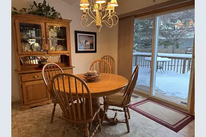 2070 Cobblestone Court, Beloit, WI 53511 - Photo 17