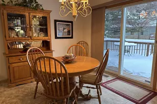 2070 Cobblestone Ct, Beloit, WI 53511 - Photo 17