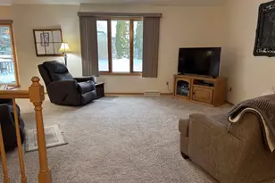 2070 Cobblestone Ct, Beloit, WI 53511 - Photo 21