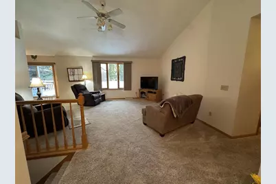 2070 Cobblestone Court, Beloit, WI 53511 - Photo 19