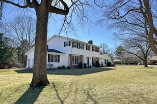 106 Apache Dr, Janesville, WI 53545 - Photo 3