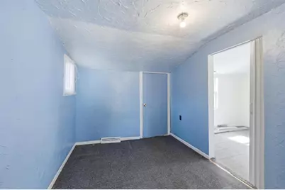 411 E Division Street, Watertown, WI 53094 - Photo 11