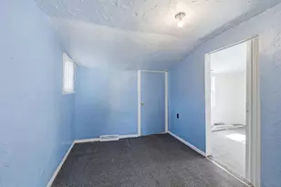 411 E Division St, Watertown, WI 53094 - Photo 11