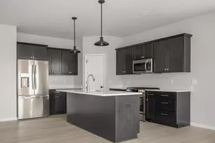 1808 August Moon Dr, Madison, WI 53718 - Photo 5
