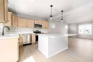 1727 Innovation Ln, Verona, WI 53593 - Photo 7