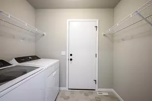 1727 Innovation Ln, Verona, WI 53593 - Photo 9