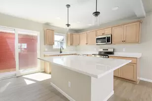 1727 Innovation Ln, Verona, WI 53593 - Photo 5