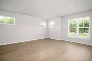 1248 S High Point Rd, Madison, WI 53719 - Photo 3