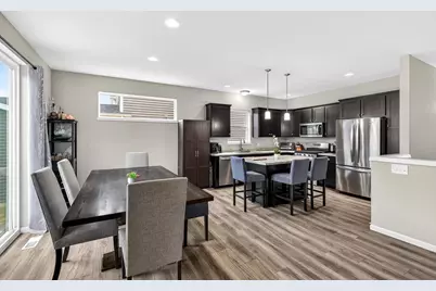 6136 Ragan Street, Madison, WI 53718 - Photo 9