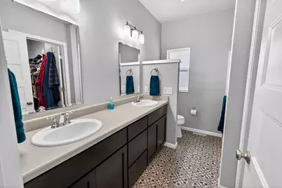 6136 Ragan Street, Madison, WI 53718 - Photo 17