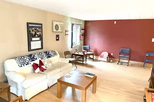 2051 Allen Blvd, Middleton, WI 53562 - Photo 5