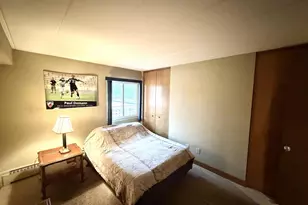 2051 Allen Blvd, Middleton, WI 53562 - Photo 7