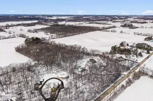 N2493 Kunz Rd, Fort Atkinson, WI 53538 - Photo 7