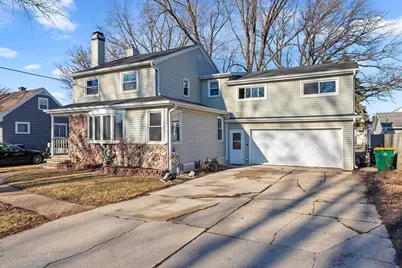 870 Waverly Place, Green Bay, WI 54304 - Photo 1