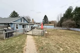 2127 Rockport Rd, Janesville, WI 53548 - Photo 17