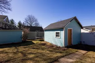 210 S 6th St, Mount Horeb, WI 53572 - Photo 33