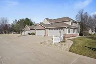 5854 Holscher Rd, Mcfarland, WI 53558 - Photo 39