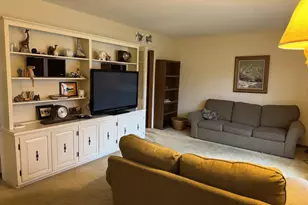 413 Colby Ct, Janesville, WI 53546 - Photo 3