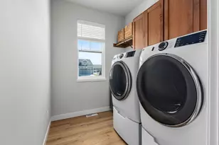 4070 Great Bridge Dr, DeForest, WI 53532 - Photo 19