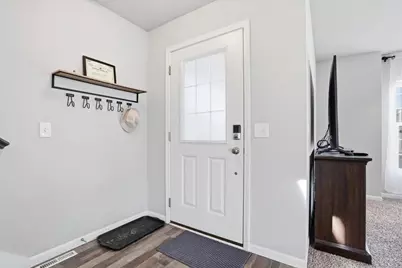 1406 Thoreau Drive, Sun Prairie, WI 53590 - Photo 3