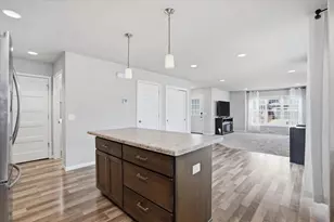 1406 Thoreau Dr, Sun Prairie, WI 53590 - Photo 13