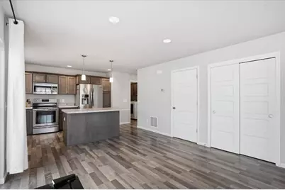 1406 Thoreau Drive, Sun Prairie, WI 53590 - Photo 9