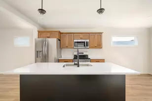 9240 Gentle Feather Rd, Verona, WI 53593 - Photo 5