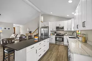 6318 7 Pines Ave, Madison, WI 53718 - Photo 7