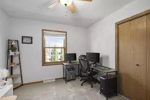 6318 7 Pines Ave, Madison, WI 53718 - Photo 19