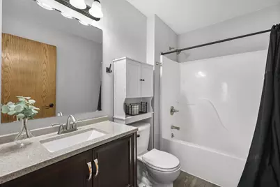 6318 Seven Pines Avenue, Madison, WI 53718 - Photo 15