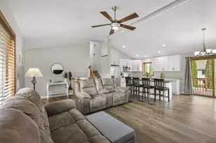 6318 7 Pines Ave, Madison, WI 53718 - Photo 11