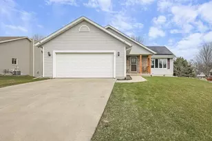 6318 7 Pines Ave, Madison, WI 53718 - Photo 35