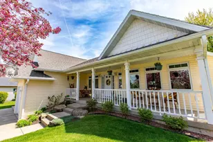 17 Pheasant Point, Ridgeville, WI 53533 - Photo 1