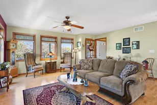 17 Pheasant Point, Ridgeville, WI 53533 - Photo 7