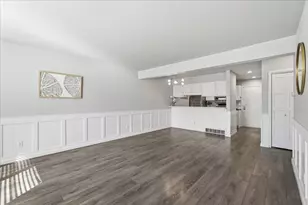 6941 Chester Dr, Madison, WI 53719 - Photo 5