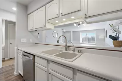 6941 Chester Drive #G, Madison, WI 53719 - Photo 11