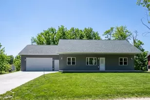 511 Oak Grove Drive, Necedah, WI 54646 - Photo 7