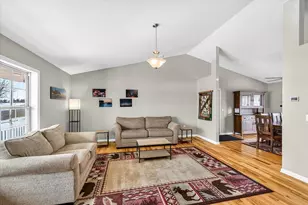 901 Blue Mounds St, Mount Horeb, WI 53572 - Photo 3