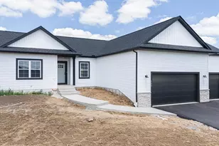 105 W 2nd St, Friesland, WI 53935 - Photo 3