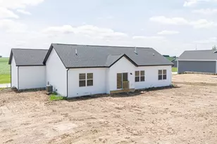 105 W 2nd St, Friesland, WI 53935 - Photo 7