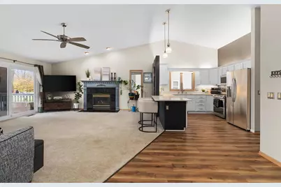 6132 Culpepper Lane, Madison, WI 53718 - Photo 13